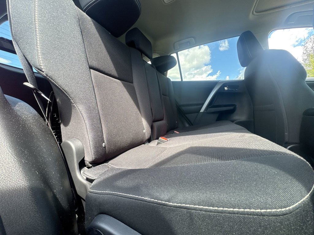 2016 Toyota RAV4 XLE | Roof | Cam | USB | Htd Seats in Saint John, New Brunswick - 40 - w1024h768px