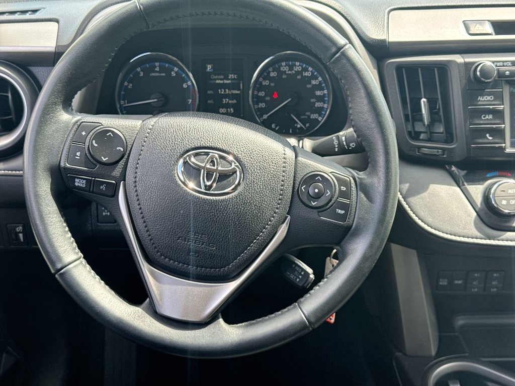 2016 Toyota RAV4 XLE | Roof | Cam | USB | Htd Seats in Saint John, New Brunswick - 23 - w1024h768px