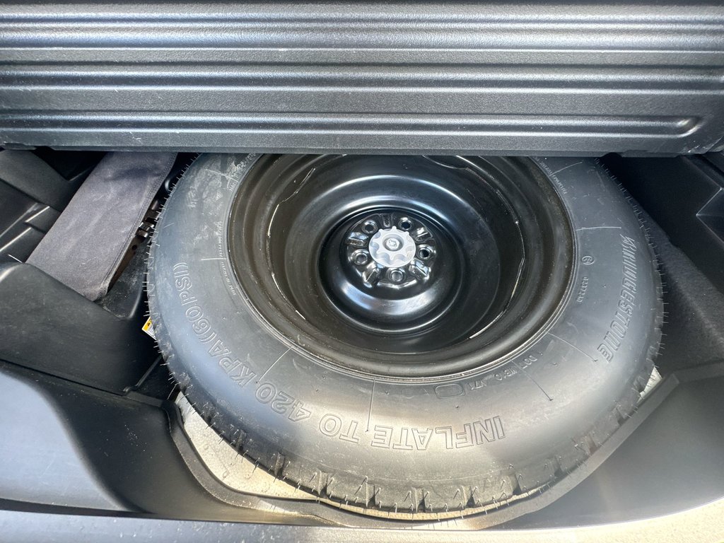 2016 Toyota RAV4 XLE | Roof | Cam | USB | Htd Seats in Saint John, New Brunswick - 38 - w1024h768px