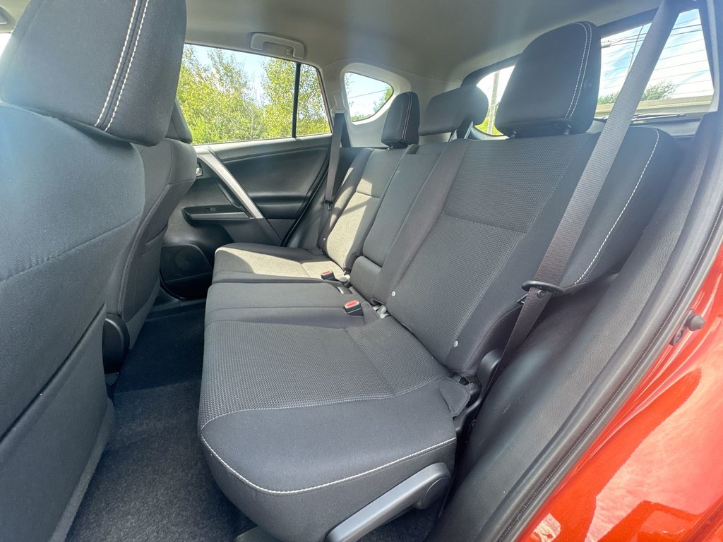 2016 Toyota RAV4 XLE | Roof | Cam | USB | Htd Seats in Saint John, New Brunswick - 32 - w1024h768px