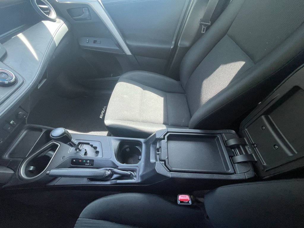 2017 Toyota RAV4 in Antigonish, Nova Scotia - 29 - w1024h768px
