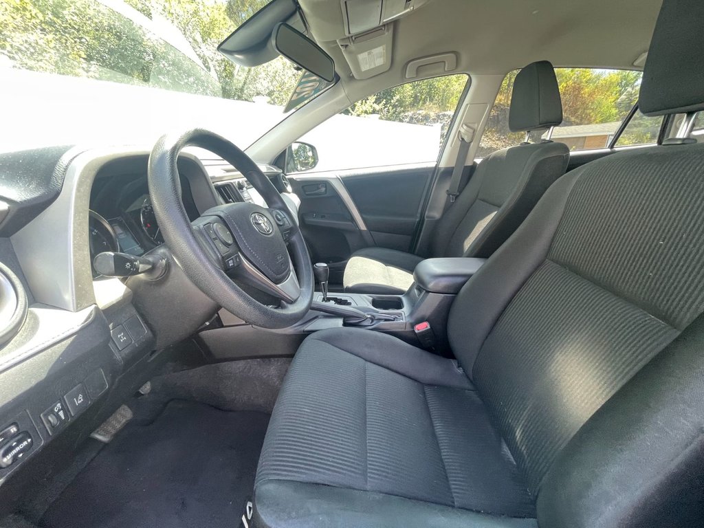 2017 Toyota RAV4 in Antigonish, Nova Scotia - 12 - w1024h768px