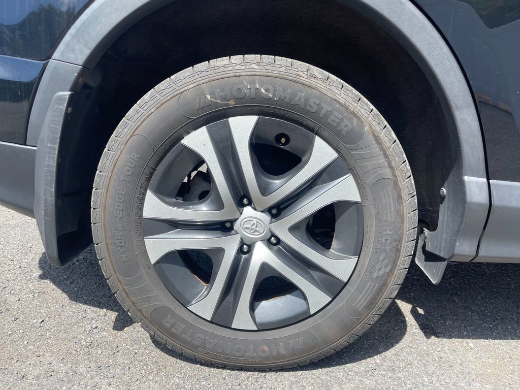 2017 Toyota RAV4 in Antigonish, Nova Scotia - 40 - w1024h768px
