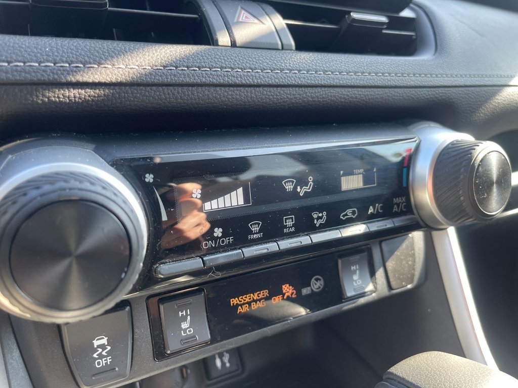 2019 Toyota RAV4 LE |Cam | USB in Saint John, New Brunswick - 23 - w1024h768px