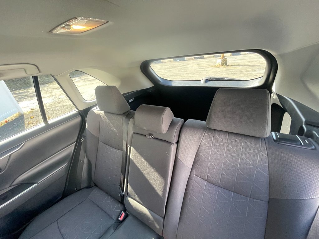 2019 Toyota RAV4 LE |Cam | USB in Saint John, New Brunswick - 44 - w1024h768px
