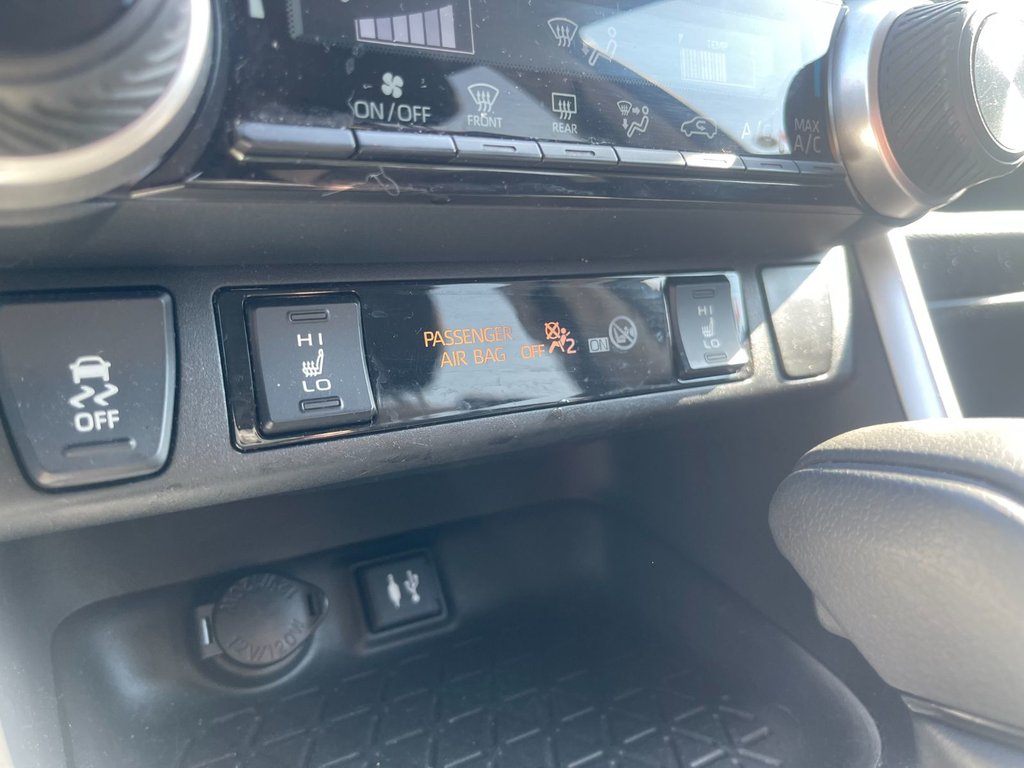 2019 Toyota RAV4 LE |Cam | USB in Saint John, New Brunswick - 22 - w1024h768px