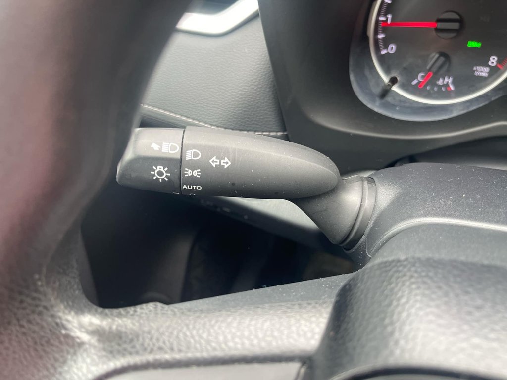 2020 Toyota RAV4 in Antigonish, Nova Scotia - 19 - w1024h768px