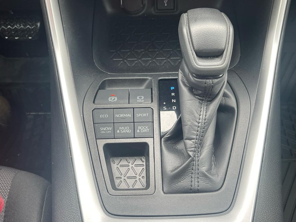 2020 Toyota RAV4 in Antigonish, Nova Scotia - 34 - w1024h768px