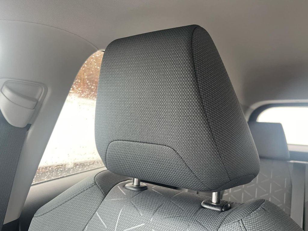 2020 Toyota RAV4 in Antigonish, Nova Scotia - 39 - w1024h768px