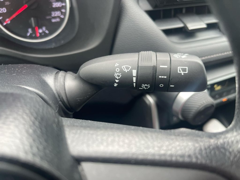 2020 Toyota RAV4 in Antigonish, Nova Scotia - 23 - w1024h768px