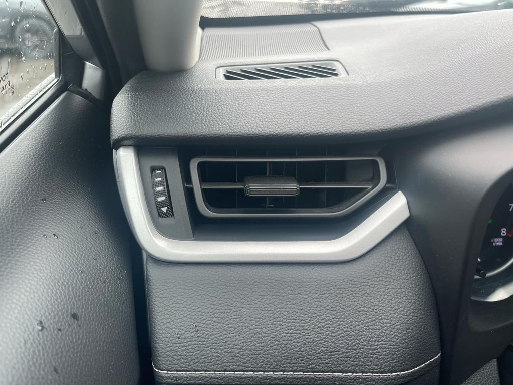 2020 Toyota RAV4 in Antigonish, Nova Scotia - 17 - w1024h768px