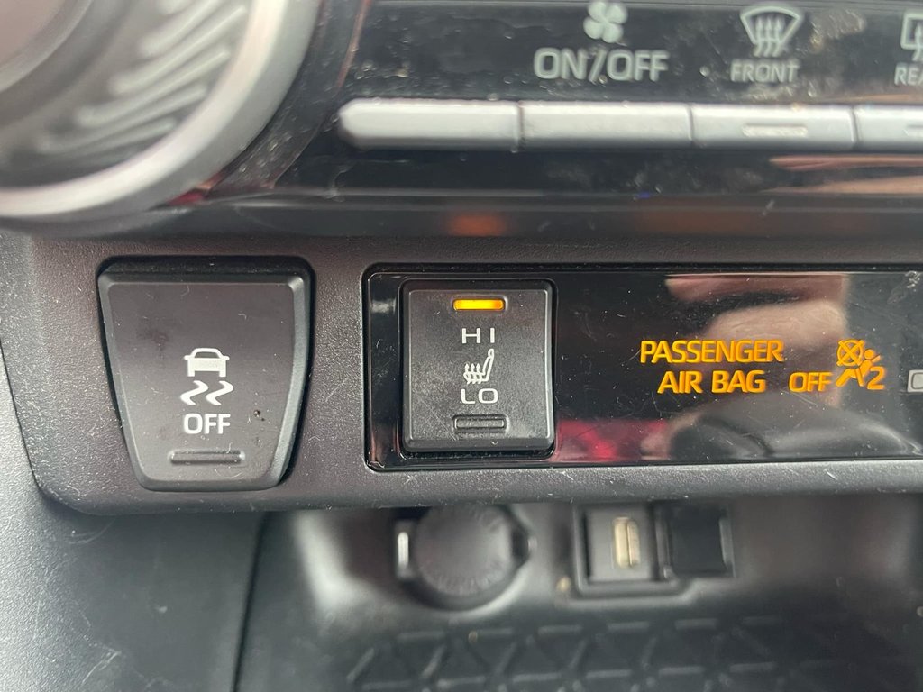 2020 Toyota RAV4 in Antigonish, Nova Scotia - 32 - w1024h768px