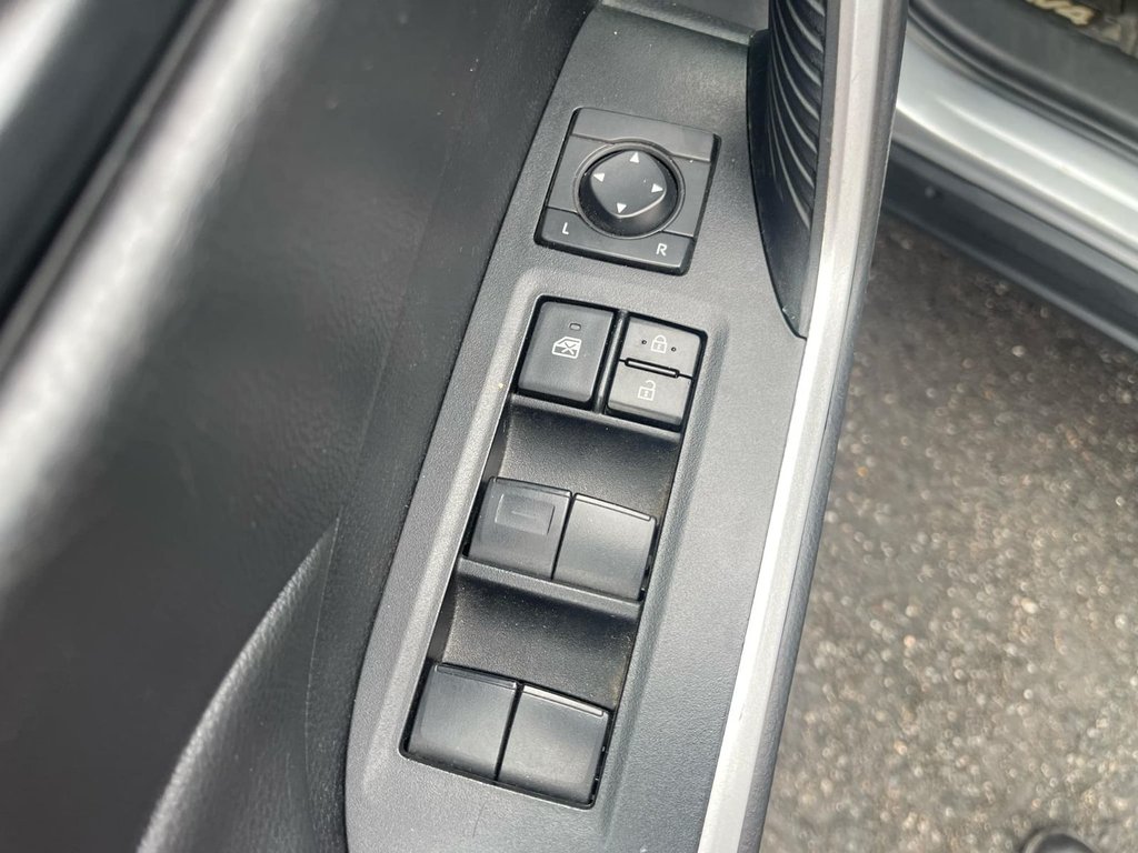 2020 Toyota RAV4 in Antigonish, Nova Scotia - 16 - w1024h768px