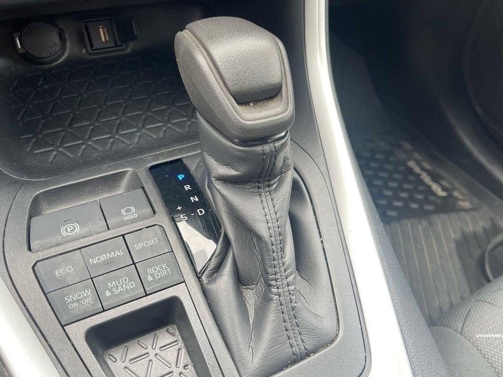 2020 Toyota RAV4 in Antigonish, Nova Scotia - 34 - w1024h768px