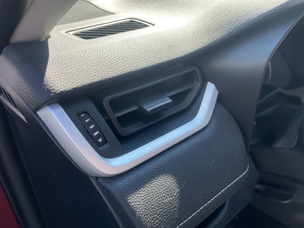 Toyota RAV4 Hybrid LE | CAM | USB | HtdSeat 2020 à Saint John, Nouveau-Brunswick - 12 - w1024h768px