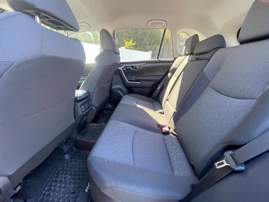 Toyota RAV4 Hybrid LE | CAM | USB | HtdSeat 2020 à Saint John, Nouveau-Brunswick - 29 - w1024h768px