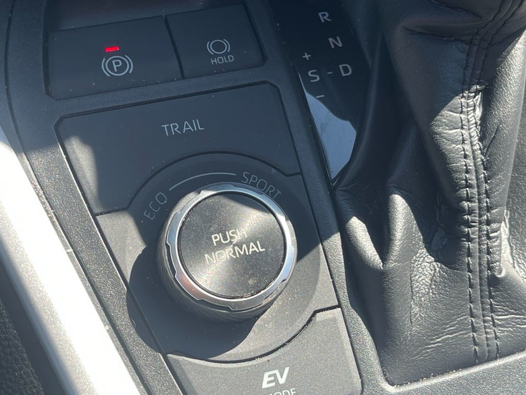 Toyota RAV4 Hybrid LE | CAM | USB | HtdSeat 2020 à Saint John, Nouveau-Brunswick - 24 - w1024h768px
