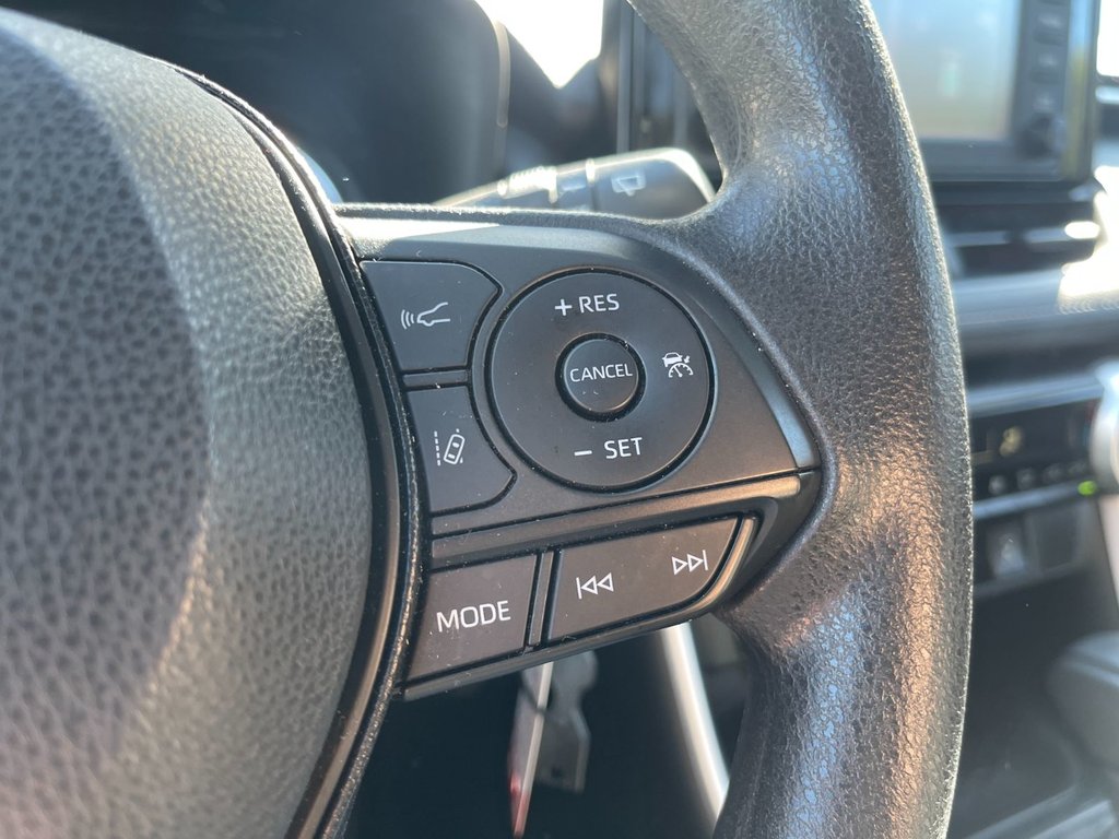 Toyota RAV4 Hybrid LE | CAM | USB | HtdSeat 2020 à Saint John, Nouveau-Brunswick - 16 - w1024h768px