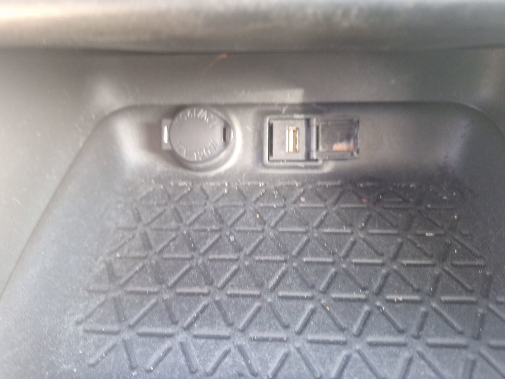 Toyota RAV4 LE | CAM | Heated Seats | USB | Bluetooth 2020 à Saint John, Nouveau-Brunswick - 28 - w1024h768px