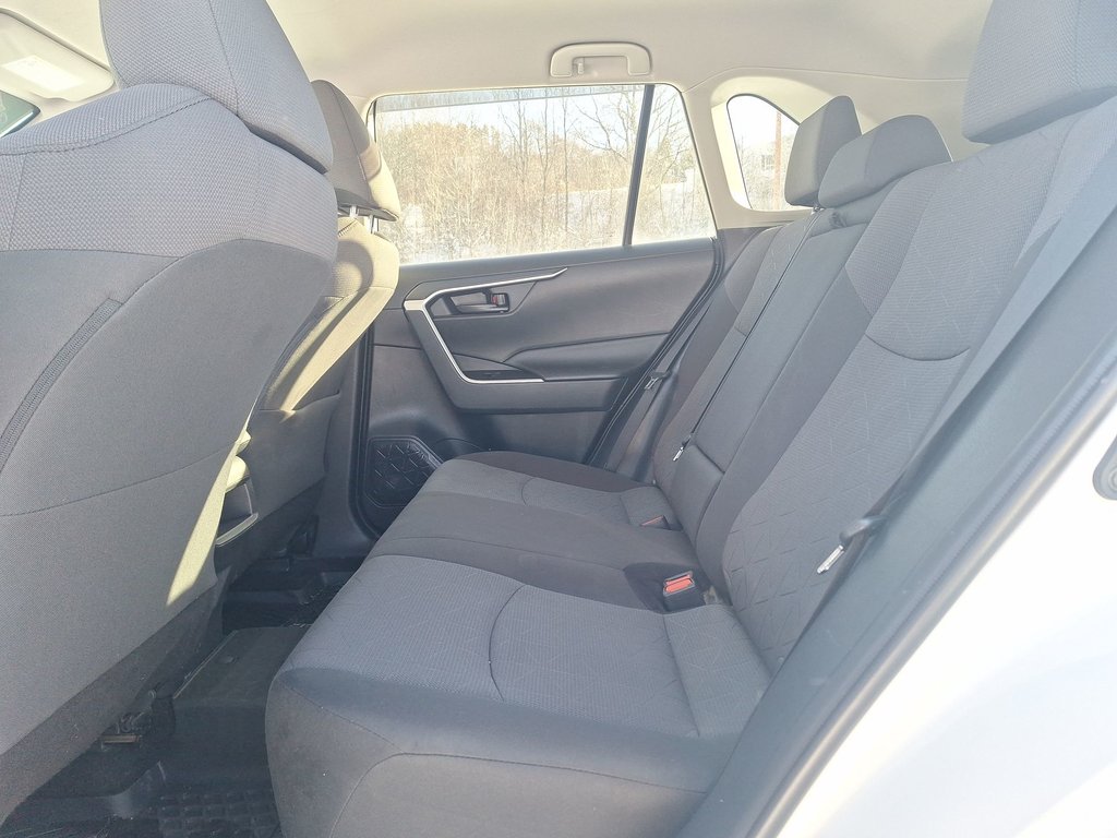 Toyota RAV4 LE | CAM | Heated Seats | USB | Bluetooth 2020 à Saint John, Nouveau-Brunswick - 32 - w1024h768px