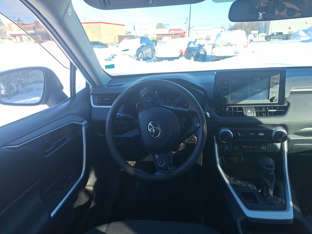 Toyota RAV4 LE | CAM | Heated Seats | USB | Bluetooth 2020 à Saint John, Nouveau-Brunswick - 12 - w1024h768px