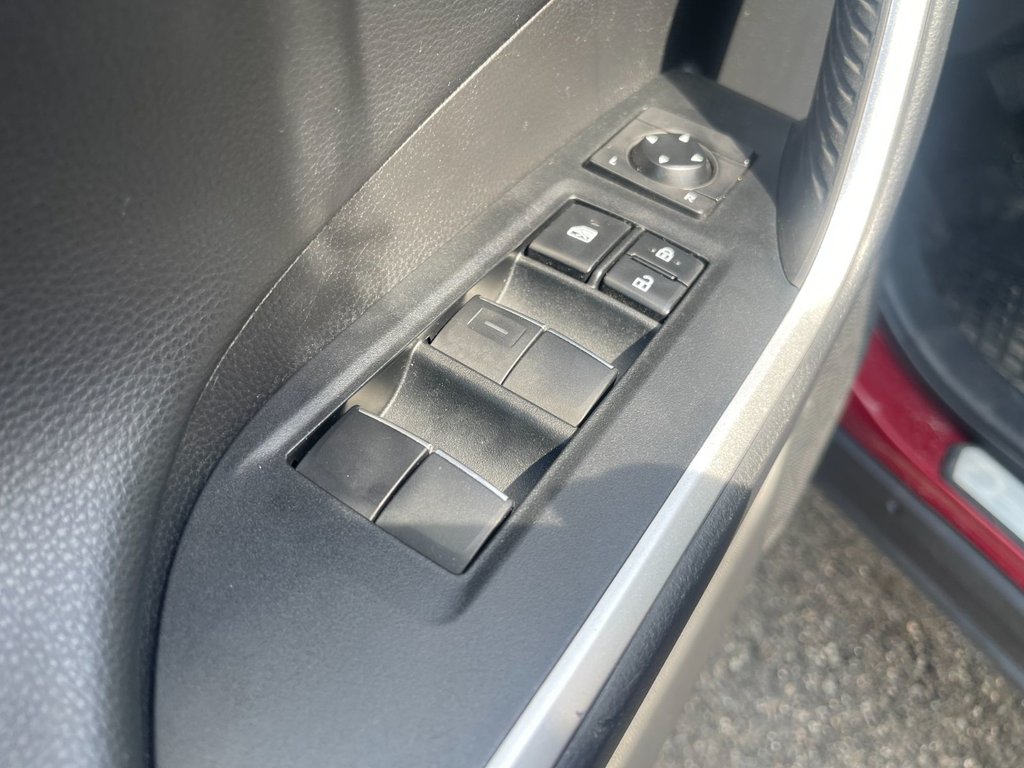 Toyota RAV4 Limited | Leather | Roof | Nav | Warranty to 2026 2021 à Saint John, Nouveau-Brunswick - 10 - w1024h768px