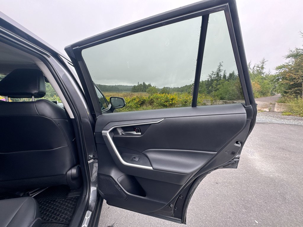 2021 Toyota RAV4 XLE | Roof | Cam | USB | Warranty to 2027 in Saint John, New Brunswick - 41 - w1024h768px