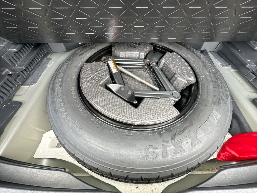 2021 Toyota RAV4 in Antigonish, Nova Scotia - 38 - w1024h768px
