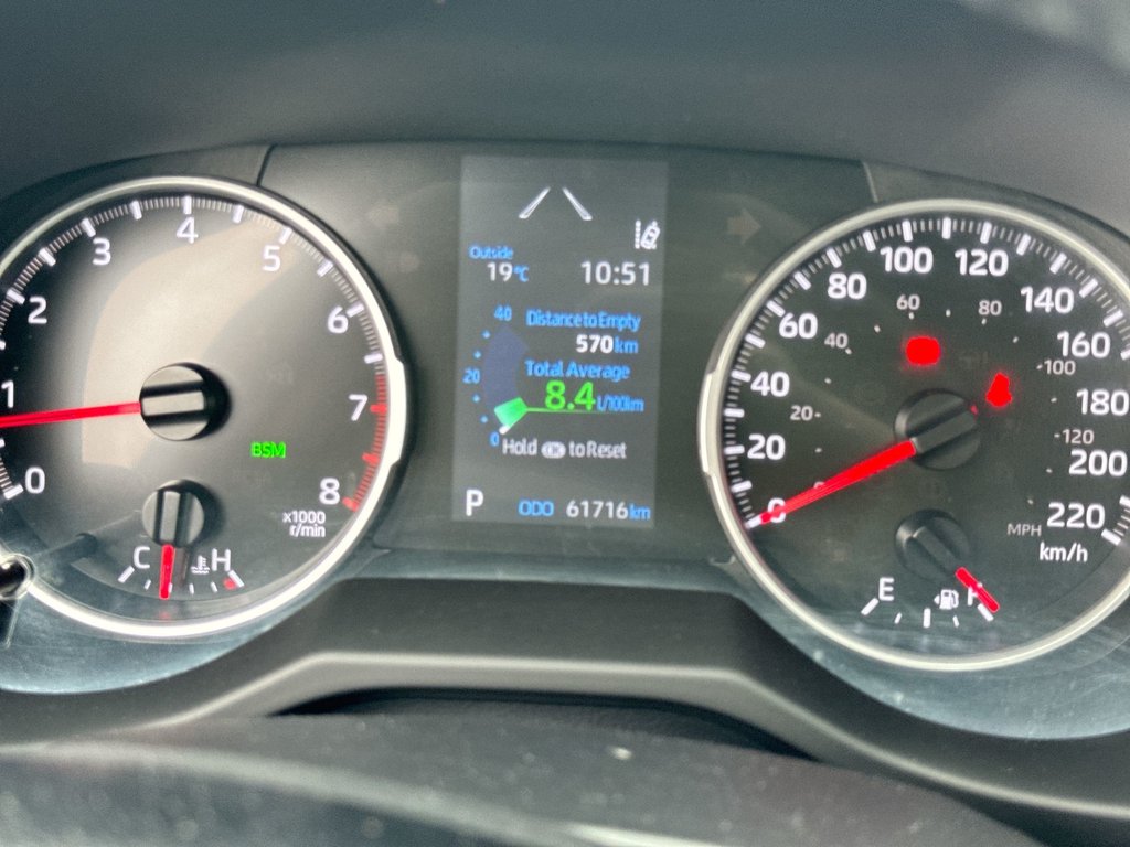 2021 Toyota RAV4 XLE | Roof | Cam | USB | Warranty to 2027 in Saint John, New Brunswick - 24 - w1024h768px