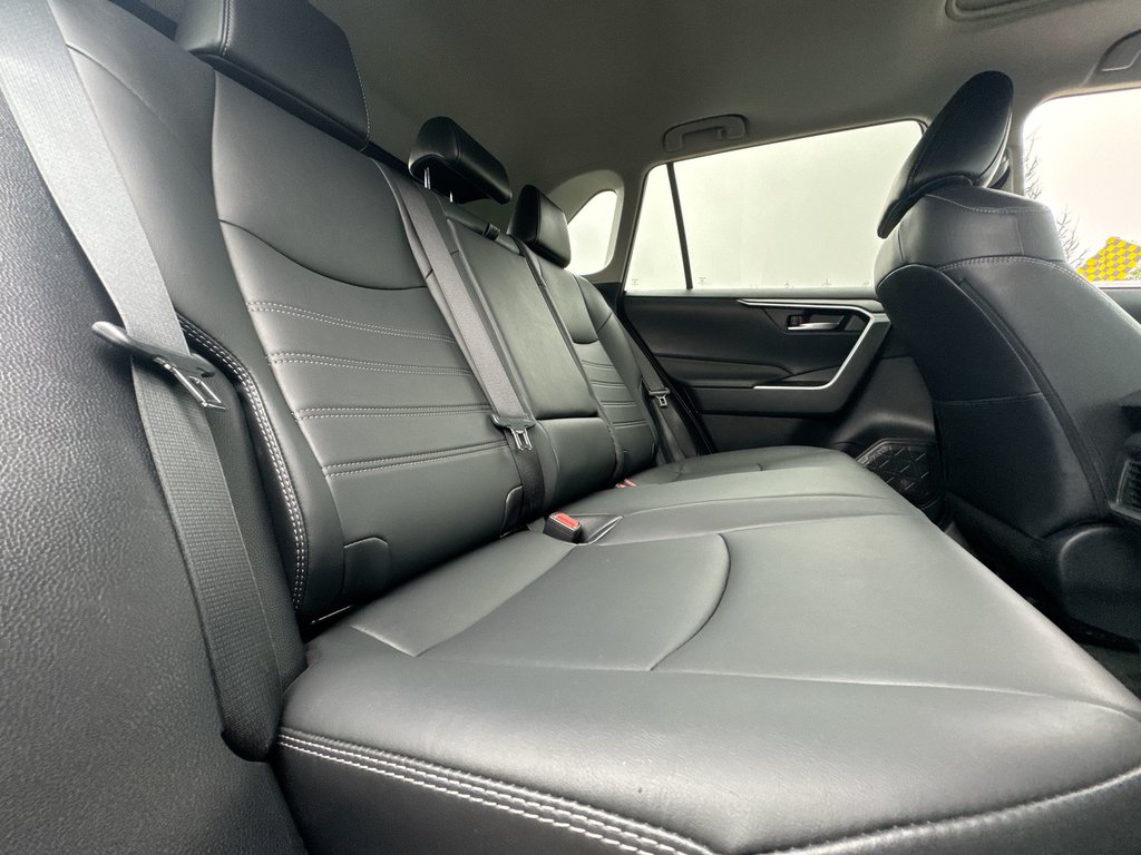 2021 Toyota RAV4 XLE | Roof | Cam | USB | Warranty to 2027 in Saint John, New Brunswick - 40 - w1024h768px