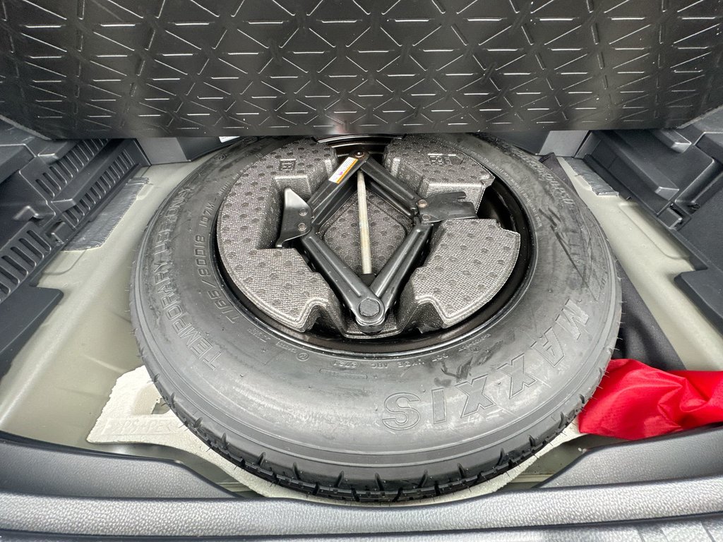 2021 Toyota RAV4 XLE | Roof | Cam | USB | Warranty to 2027 in Saint John, New Brunswick - 38 - w1024h768px