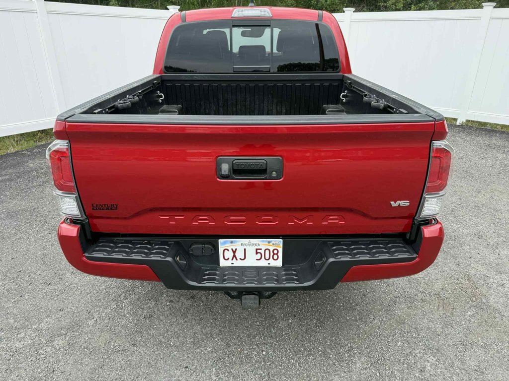 Toyota TACOMA DBL CAB TRD SPORT Leather | Roof | Nav | Warranty to 2029 2023 à Saint John, Nouveau-Brunswick - 4 - w1024h768px