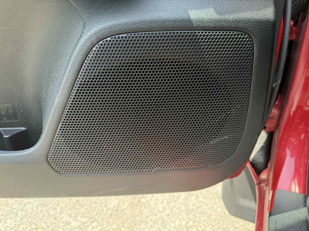 Toyota TACOMA DBL CAB TRD SPORT Leather | Roof | Nav | Warranty to 2029 2023 à Saint John, Nouveau-Brunswick - 18 - w1024h768px