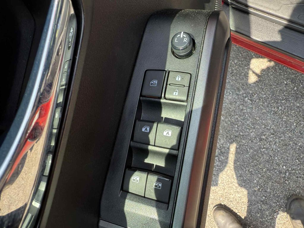 Toyota TACOMA DBL CAB TRD SPORT Leather | Roof | Nav | Warranty to 2029 2023 à Saint John, Nouveau-Brunswick - 17 - w1024h768px