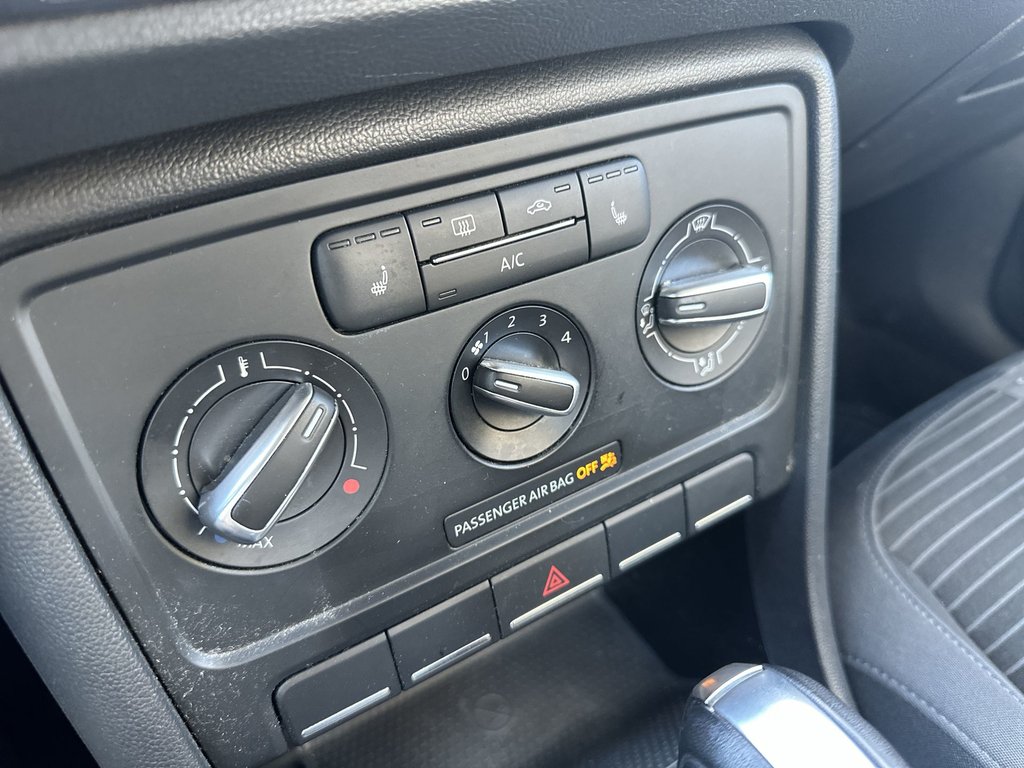 Volkswagen Beetle Coupe Comfortline | USB | Htd Seats | Bluetooth 2014 à Saint John, Nouveau-Brunswick - 26 - w1024h768px