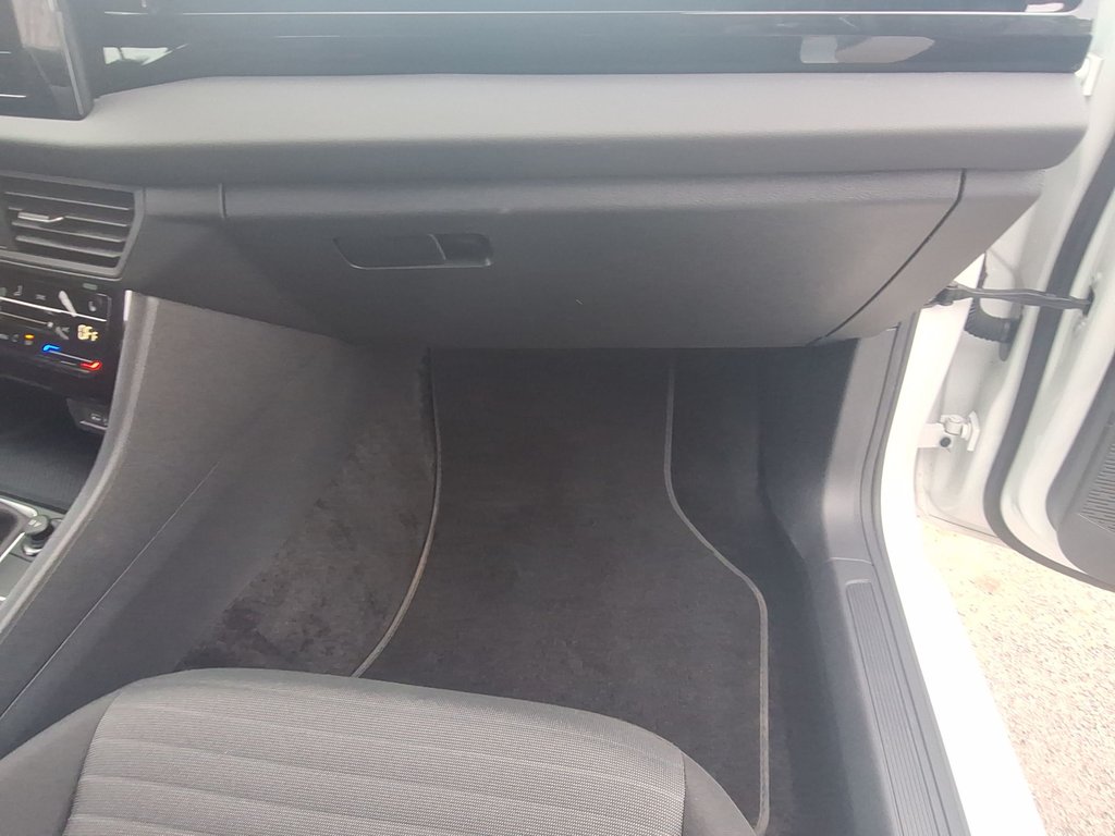 Volkswagen Jetta Trendline | HtdSeat | Cam | USB | Warranty to 2030 2025 à Saint John, Nouveau-Brunswick - 44 - w1024h768px