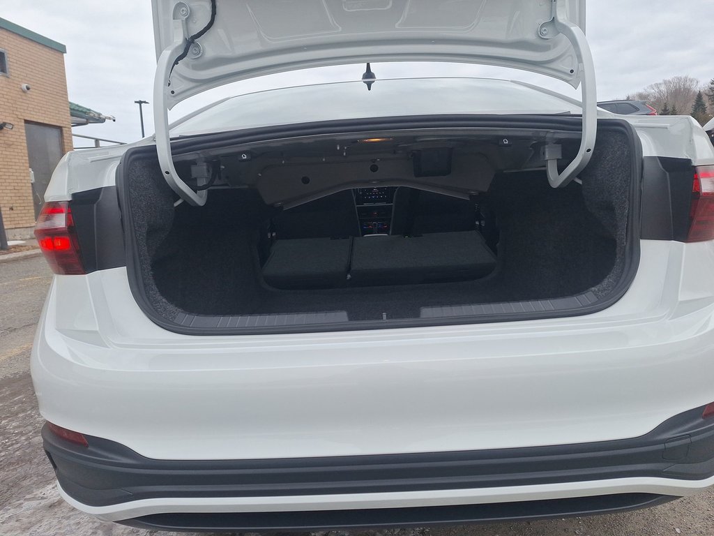Volkswagen Jetta Trendline | HtdSeat | Cam | USB | Warranty to 2030 2025 à Saint John, Nouveau-Brunswick - 37 - w1024h768px