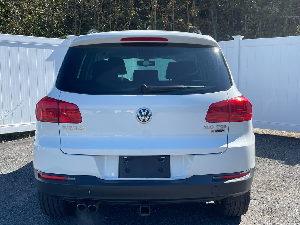 2017 Volkswagen Tiguan in Antigonish, Nova Scotia - 4 - w1024h768px