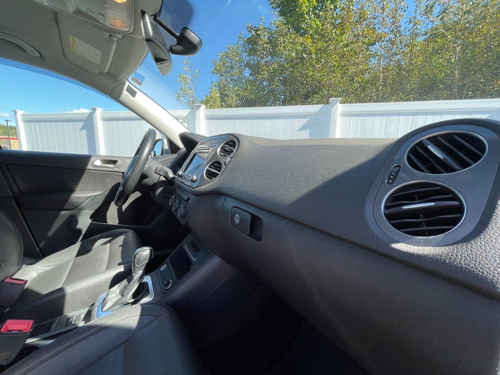 2017 Volkswagen Tiguan in Antigonish, Nova Scotia - 37 - w1024h768px