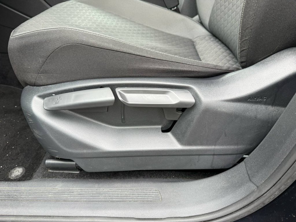 2021 Volkswagen Tiguan Trendline | Rev Cam | Htd Seat | Warranty to 2026 in Saint John, New Brunswick - 9 - w1024h768px