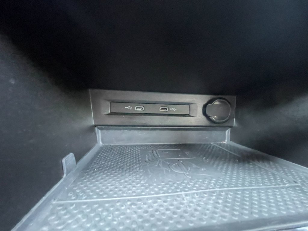 2021 Volkswagen Tiguan COMFORTLINE | Leather | CAM |USB| Warranty to 2026 in Saint John, New Brunswick - 27 - w1024h768px