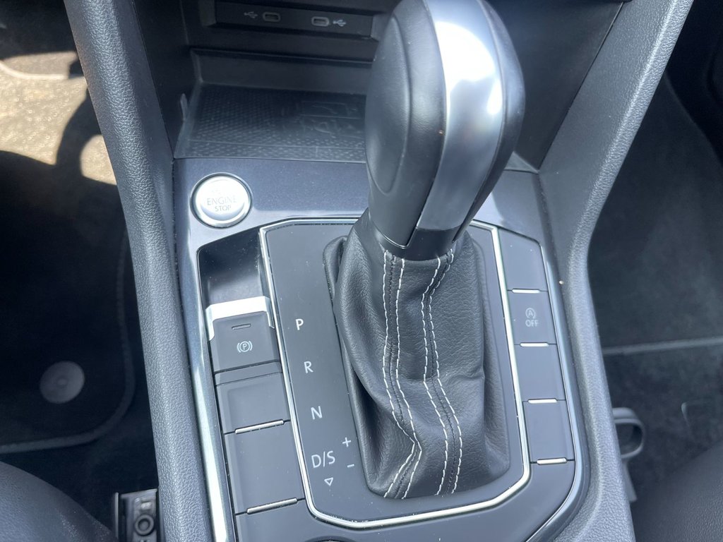 2021 Volkswagen Tiguan COMFORTLINE | Leather | CAM |USB| Warranty to 2026 in Saint John, New Brunswick - 25 - w1024h768px