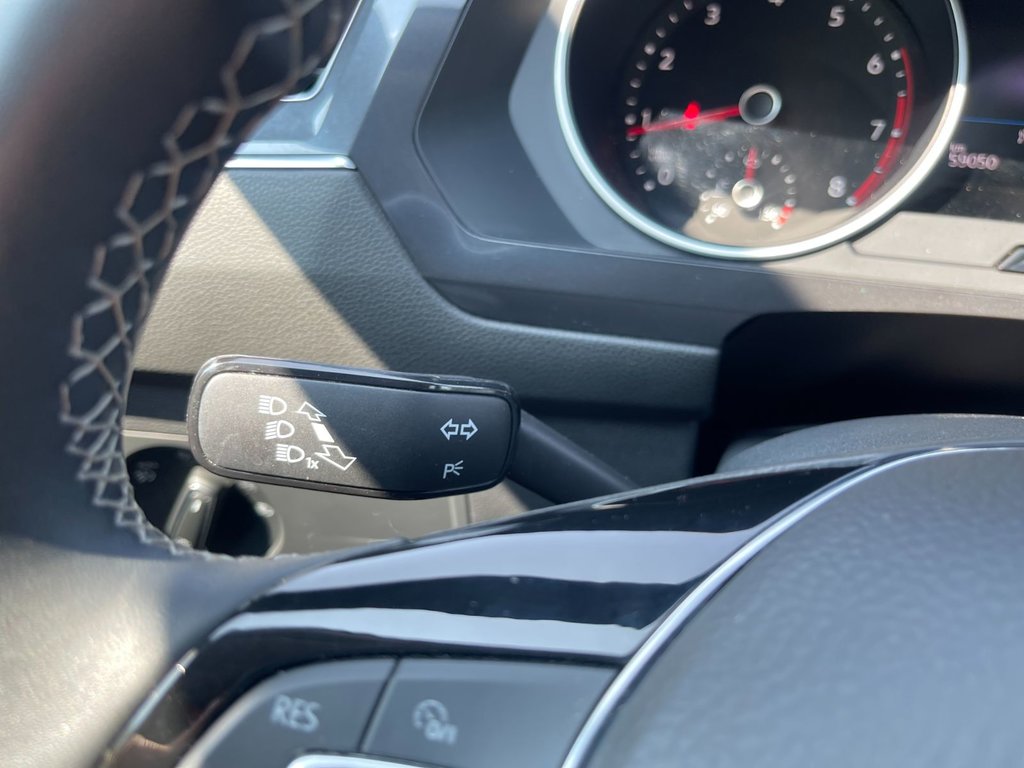 2021 Volkswagen Tiguan COMFORTLINE | Leather | CAM |USB| Warranty to 2026 in Saint John, New Brunswick - 17 - w1024h768px