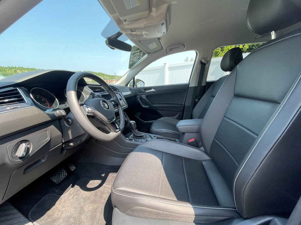 2021 Volkswagen Tiguan COMFORTLINE | Leather | CAM |USB| Warranty to 2026 in Saint John, New Brunswick - 12 - w1024h768px