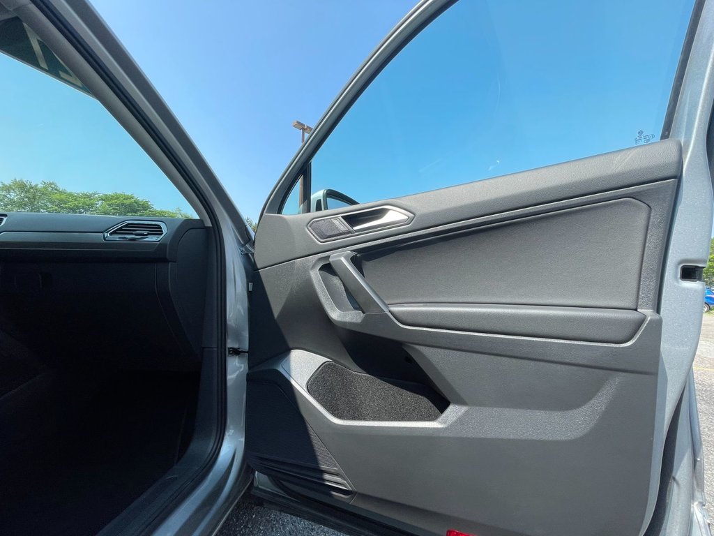 2021 Volkswagen Tiguan COMFORTLINE | Leather | CAM |USB| Warranty to 2026 in Saint John, New Brunswick - 35 - w1024h768px