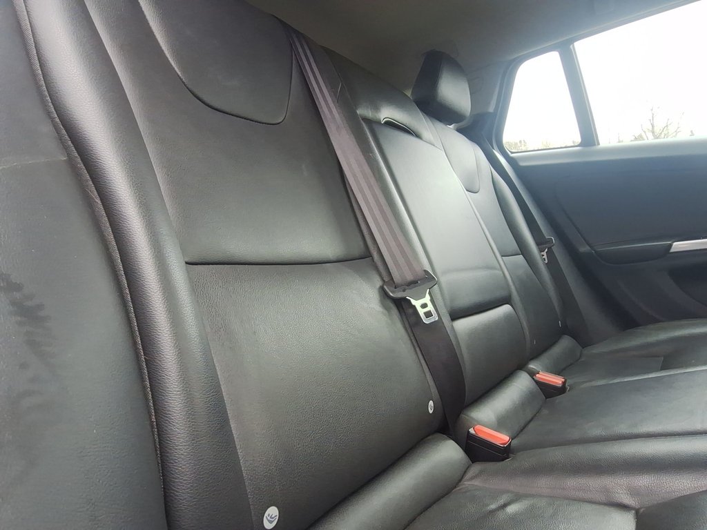 2018 Volvo V60 Dynamic | HtdSeat | USB in Saint John, New Brunswick - 40 - w1024h768px