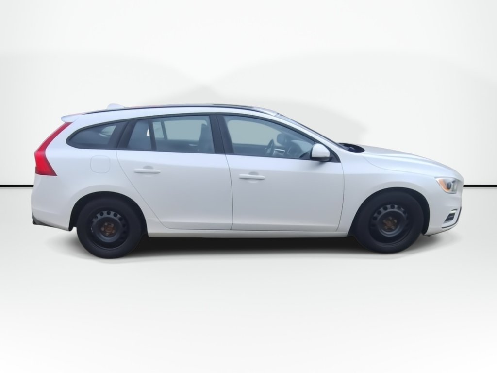 2018 Volvo V60 Dynamic | HtdSeat | USB in Saint John, New Brunswick - 9 - w1024h768px