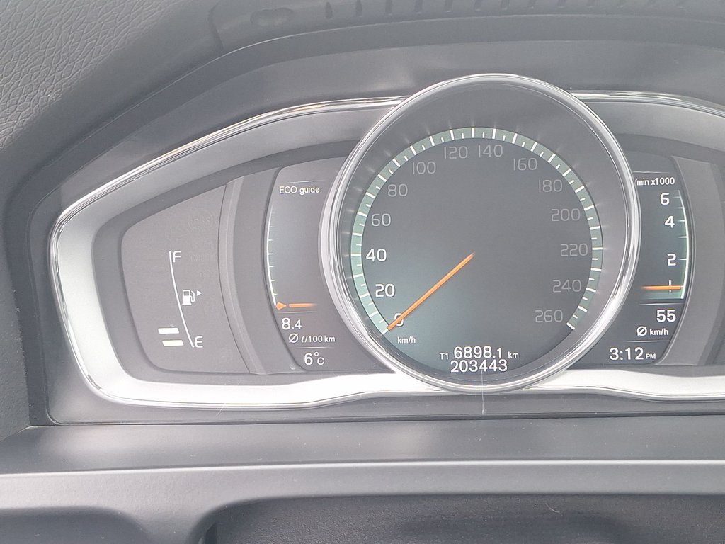 2018 Volvo V60 Dynamic | HtdSeat | USB in Saint John, New Brunswick - 31 - w1024h768px