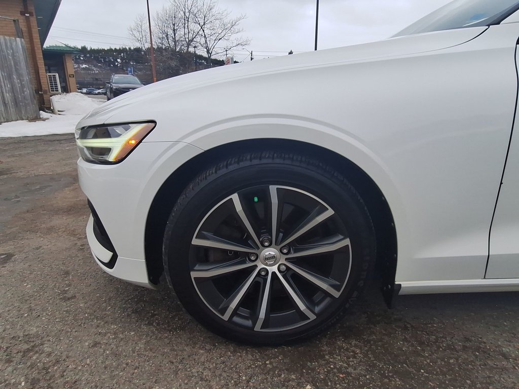 Volvo V60 Momentum | Roof | Nav | Cam | USB 2021 à Saint John, Nouveau-Brunswick - 10 - w1024h768px