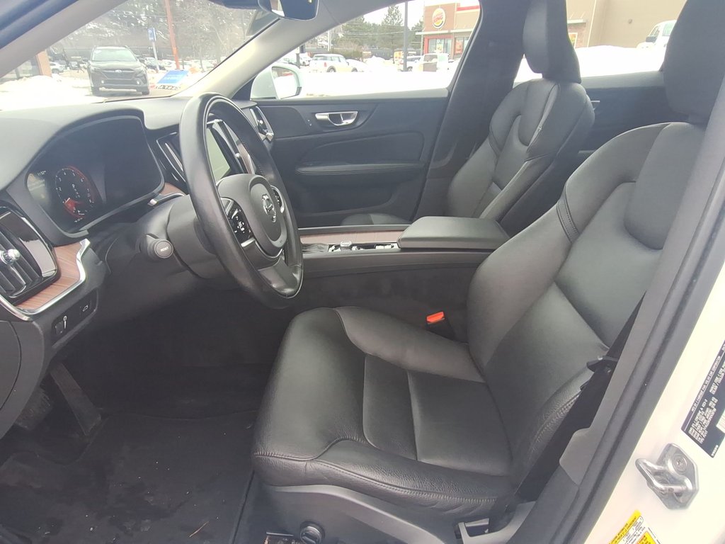 Volvo V60 Momentum | Roof | Nav | Cam | USB 2021 à Saint John, Nouveau-Brunswick - 13 - w1024h768px